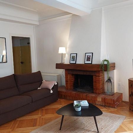 Le Vintage - Appartement En Plein Coeur De La Vieille Ville Annecy Exterior photo